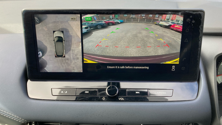 Nissan Qashqai 1.3 DiG-T MH Tekna 5dr Petrol Hatchback